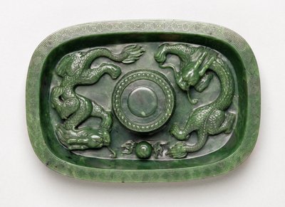 Imperial cupstand (sten og træ) (se også 193799) af Chinese School