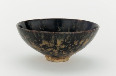 J iweekware teskål, 1279-1368 af Chinese School