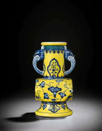 Vase i Ming-stil af Chinese School