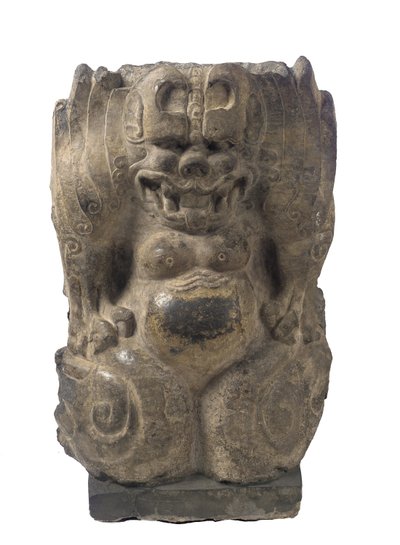 Hugsiddende skytsdæmon, Hebei-provinsen, divisionsperiode, 550-577 (mørk kalksten) af Chinese School