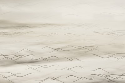 Bølgede sandmønstre af Christina Sillen