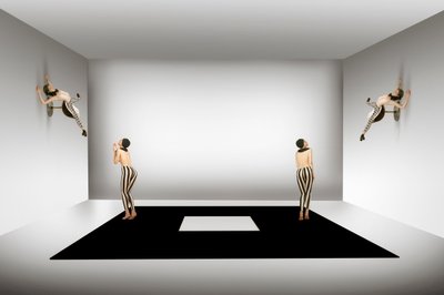 Forestillingen »Defying Gravity« af Christine von Diepenbroek