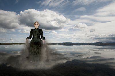 Den æteriske kvinde – Stille vand af Christine von Diepenbroek