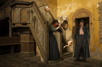 Surrealistiske kirkens hvisken af Christine von Diepenbroek