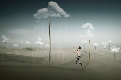 Surrealistisk ørkenregn af Christine von Diepenbroek