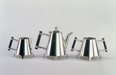 Afternoon tea sæt, lavet af James Dixon & Sons, Sheffield, designet ca. 1881 (galvaniseret sølv) af Christopher Dresser