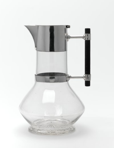 Kande (glas, sølv og teak) af Christopher Dresser