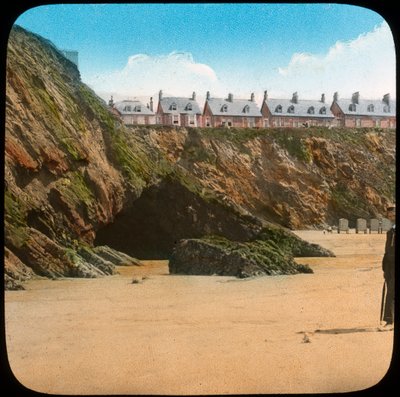 Strand og klipper, Newquay, Cornwall, slutningen af det 19. eller begyndelsen af det 20. århundrede af Church Army Lantern Department