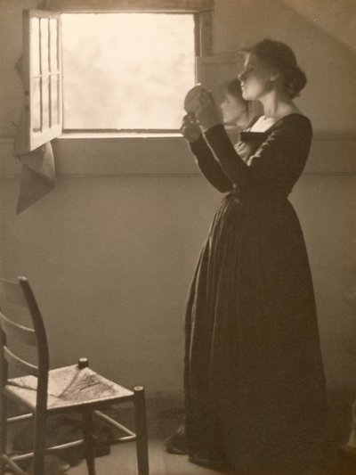 Pige med et spejl, 1898 (platintryk) af Clarence Henry White