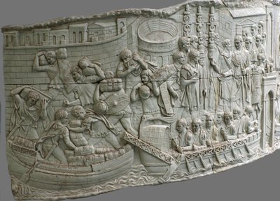 De romerske kabysser. Reliefdetalje af Trajans søjle, 1.-2. århundrede af Classical Antiquities