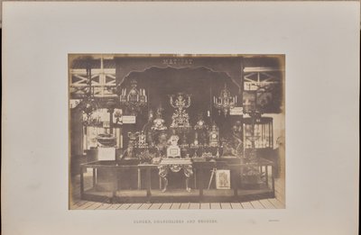 Ure, lysekroner og bronze af Claude Marie Ferrier