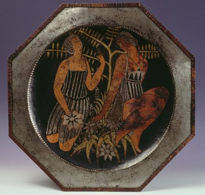 Ottekantet messingplade med to figurer af unge piger og et træ af Claudius Linossier