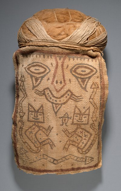 Falsk hoved til gravbundt eller mumiemaske, 200-100 f.Kr. (bomuld og pigmenter) af Culture Paracas