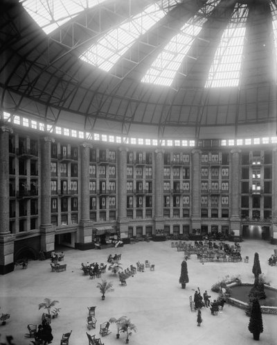 Atrium of New West Baden Springs Hotel, West Baden Springs, Indiana, ca. 1900-15 af Detroit Publishing Co.
