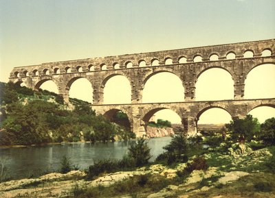Romersk bro over Gard, bygget af Agrippa, Nîmes, Frankrig, ca. 1900 af Detroit Publishing Co.