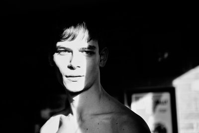 Mænd, 2011 (foto) af Diana Gomez