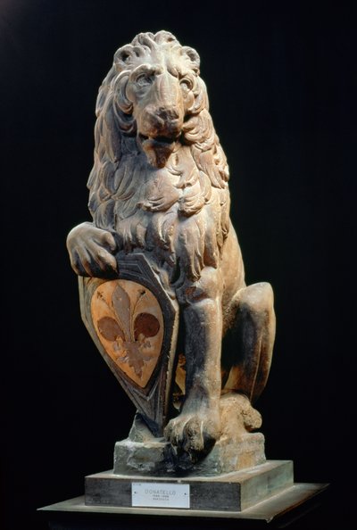 Heraldic Lion, 1420 (marble) af Donatello