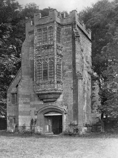Abbey gatehouse, Cerne Abbas, Dorset, 1924-1926. af E. Bastard