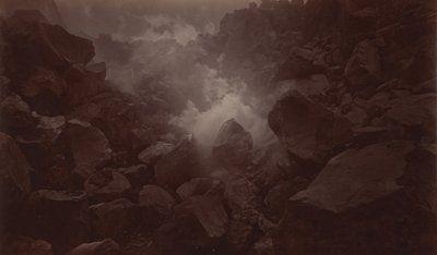 Vulkankrateret, Quetzaltenango-Guatemala, 1875. af Eadweard Muybridge