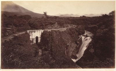 Michatoyas vandfald - Palin, Guatemala af Eadweard Muybridge