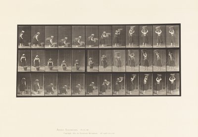 Plade 230. Løfter 30 lb kurv fra jord til hoved, drejning, 1885 af Eadweard Muybridge