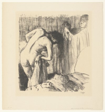 Kvinde tørrer af efter sit bad og får tøj fra kvinde La Sortie du bain af Edgar Degas