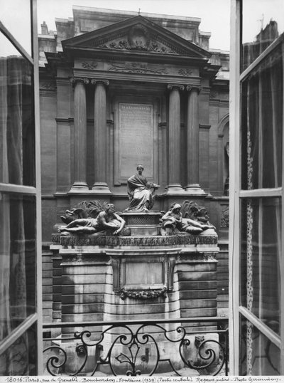 Udsigt over Fountain of the Four Seasons, centrale del, rue de Grenelle, 1739-46 (detaljer) (se også 346094, 346095, 346096, 346097) af Edmé Bouchardon