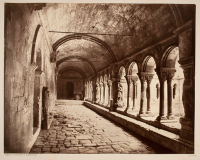 Arles. Cloitre St.Trophime (nordlige galleri) af Édouard Baldus