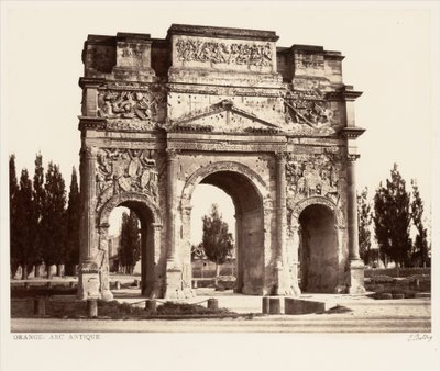 Orange, antik bue af Édouard Baldus