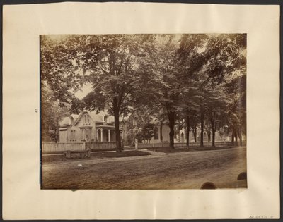 [Huse, Maple City] af Edward H. Hart