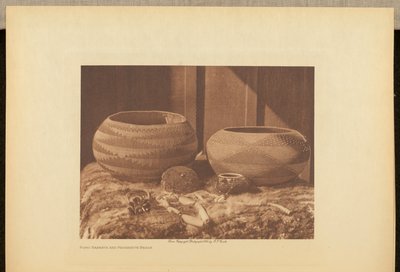 Pomo-kurve og magnesitperler af Edward S. Curtis