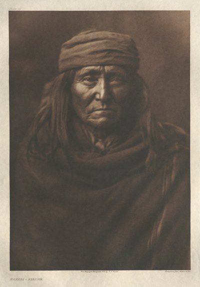 Portfolio I, plade 16: Eskadi-Apache af Edward S. Curtis