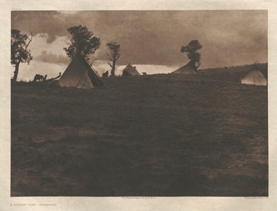 Portfolio I, plade 24: En lejr på en bakketop - Jicarilla af Edward S. Curtis