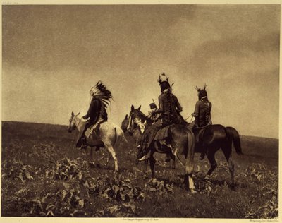 Et vellykket raid for heste. Apsaroke var en af de mest fremmede stammer at frygte, og deres historier om plyndring, mere eller mindre vigtige, tælles ikke længere. Foto taget fra bind 4 af encyklopædien udgivet af Edward S. Curtis (1868-1952) på t. af Edward Sheriff Curtis