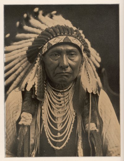 Indianerchef for Nez Perces. Dato: ? - 1904 Kilde: Fotografi af E S Curtis i Scribner