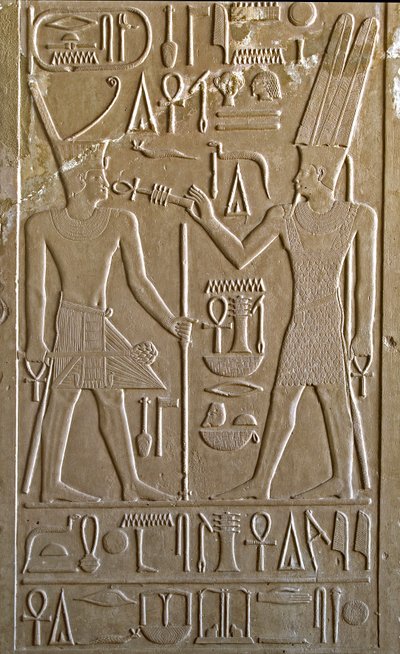 Egyptisk antikvitet: hieroglyf, der skildrer Sesostris I, der fra hænderne på Amon RA modtager symbolerne på liv og sundhed - Farao Sesostris I