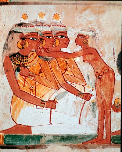 Egyptisk kunst: Nakhts grav. Toilet: stuepige hjælper tre kvinder med lotusblomster med at sætte smykker på før begravelsesbanketten. Fresco of Luxor (Thebens sted, Sheikh Abd al-Gournahs (Gournah) nekropolis), Nilens venstre bred, Egypten. af Egyptian 18th Dynasty