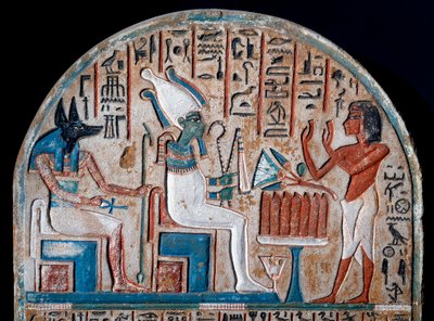 Egyptisk antikvitet: Nanai stele repræsentanten, der tilbeder Osiris og Anubis, de dødes guddom, som har livets nøgle i form af et Ansee-kors (Ankh). Malet kalksten. Slutningen af det 18. dynasti. 14. århundrede f.Kr. Torino, egyptisk museum - Egypti af Egyptian 18th Dynasty