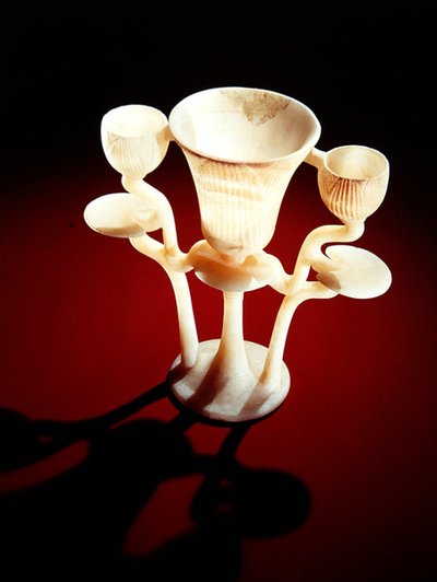Lampe i form af tre lotusblomster, fra Tutankhamons grav, New Kingdom (alabaster) af Egyptian 18th Dynasty