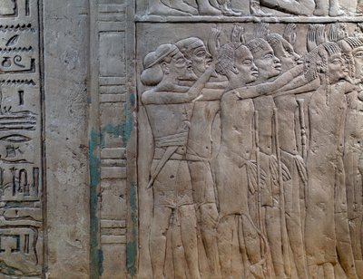 Prinser fra Nubien, Libyen, Syrien og Palæstina kommer for at hylde kongen, basrelief i kalksten, fra Memphite Tomb of Horemheb, i Saqqara, Egyptisk civilisation, Ny Rige, Dynasti XVIII af Egyptian 18th Dynasty