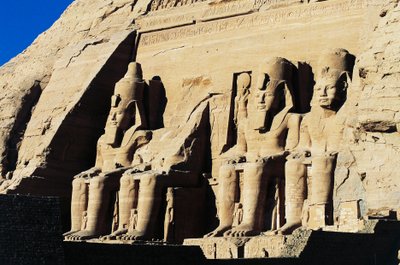 Kolossale statuer af Ramses II
