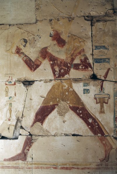 Bemalet relief forestillende en farao, Ramses II