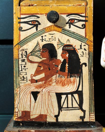 Shabti-kasse af malet træ fra Khabekhent, afdøde sidder med sin kone, detalje af Egyptian 19th Dynasty