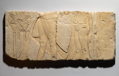 Relief, der viser en offerscene, fra Tell el-Amarna, New Kingdom, ca. 1353-1336 f.Kr. (kalksten) af Egyptian 19th Dynasty