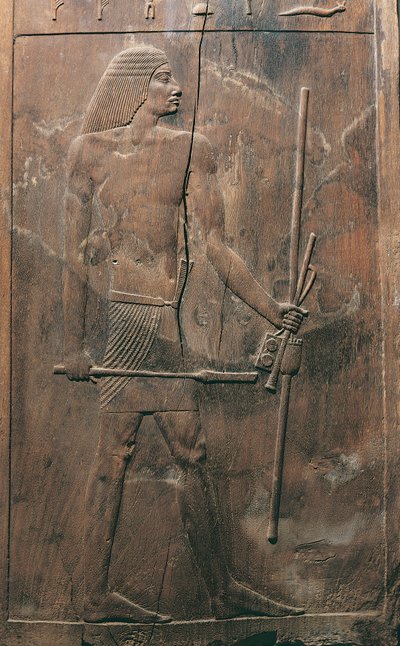 Panel med en afdød fra Hesiras grav i Saqqara, Egypten, Det Gamle Rige, 3. dynasti, 2650-2150 f.Kr. (lavt relief) af Egyptian 3rd Dynasty