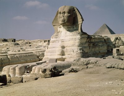 Udsigt fra den nordøstlige del af Sfinxen, der stammer fra kong Chephrens regeringstid, Gamle Kongerige, 2600-2500 f.Kr. af Egyptian 4th Dynasty