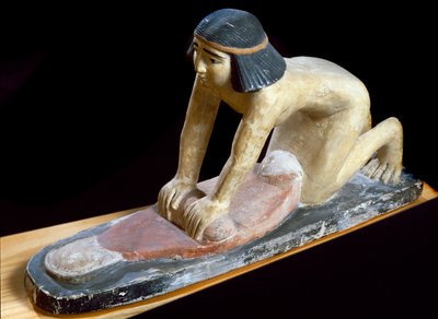 Egyptisk antikvitet: "" Egyptisk knusning af korn til at lave brød"" Figur. 5. dynasti. 2400 f.Kr. Firenze, Museo Archeologico af Egyptian 5th Dynasty