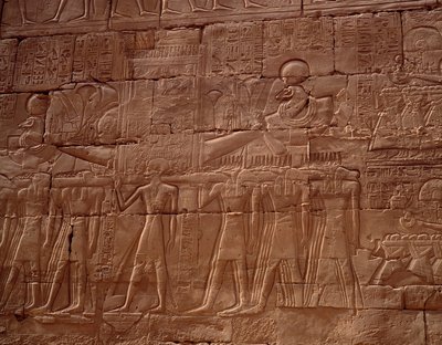 Egyptiske antikviteter: relief fra Karnak-templet (Karnak), Luxor, Egypten af Egyptian Egyptian