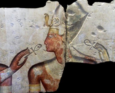 Kong Ramses II blandt guderne. Kommer fra det lille tempel, som kong Ramses II byggede i Abydos. Ca. 1275 f.Kr. (19. dynasti) (bemalet kalksten) af Egyptian Egyptian