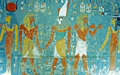 Kongernes Dal, Horemhebs grav Farao foran Osiris, Isis, Ma